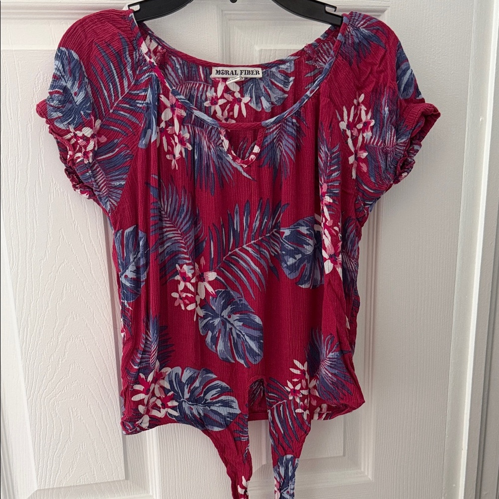 Moral Fiber Women's Red and Blue Tropical Blouse